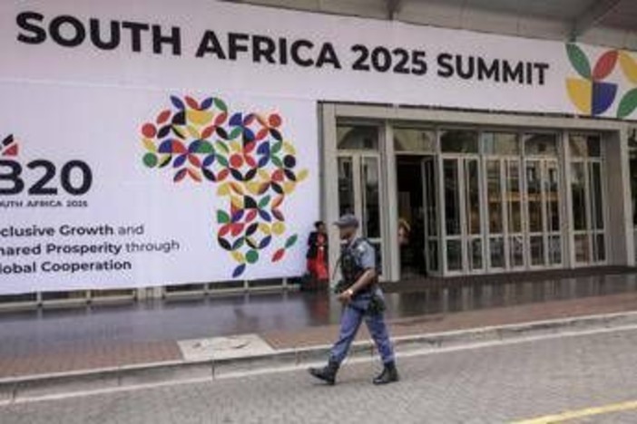 G20, Meloni verso Johannesburg: impegno Italia su migranti e debito Africa G20, Meloni verso Johannesburg: impegno Italia su migranti e debito Africa