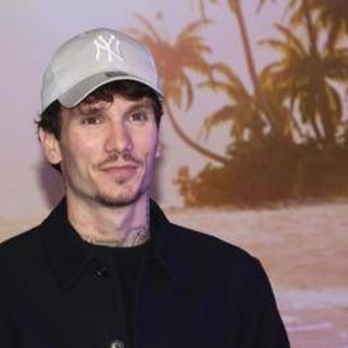 Manuel Bortuzzo, la rinascita dopo la sparatoria: "Ho imparato a essere debole" Manuel Bortuzzo, la rinascita dopo la sparatoria: "Ho imparato a essere debole"