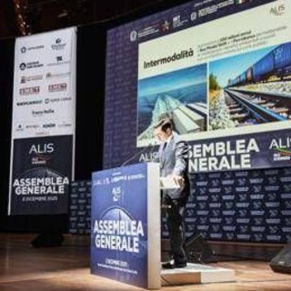 Grimaldi: "Diamo lavoro a 476 mila persone" Grimaldi: "Diamo lavoro a 476 mila persone"