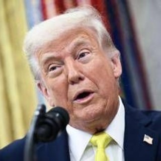 Trump: &quot;Houthi annunciano stop combattimenti, Usa fermeranno i raid&quot;