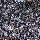 Juve-Atalanta, curva bianconera non rispetta minuto di silenzio per Mazzola e volta le spalle al campo Juve-Atalanta, curva bianconera non rispetta minuto di silenzio per Mazzola e volta le spalle al campo